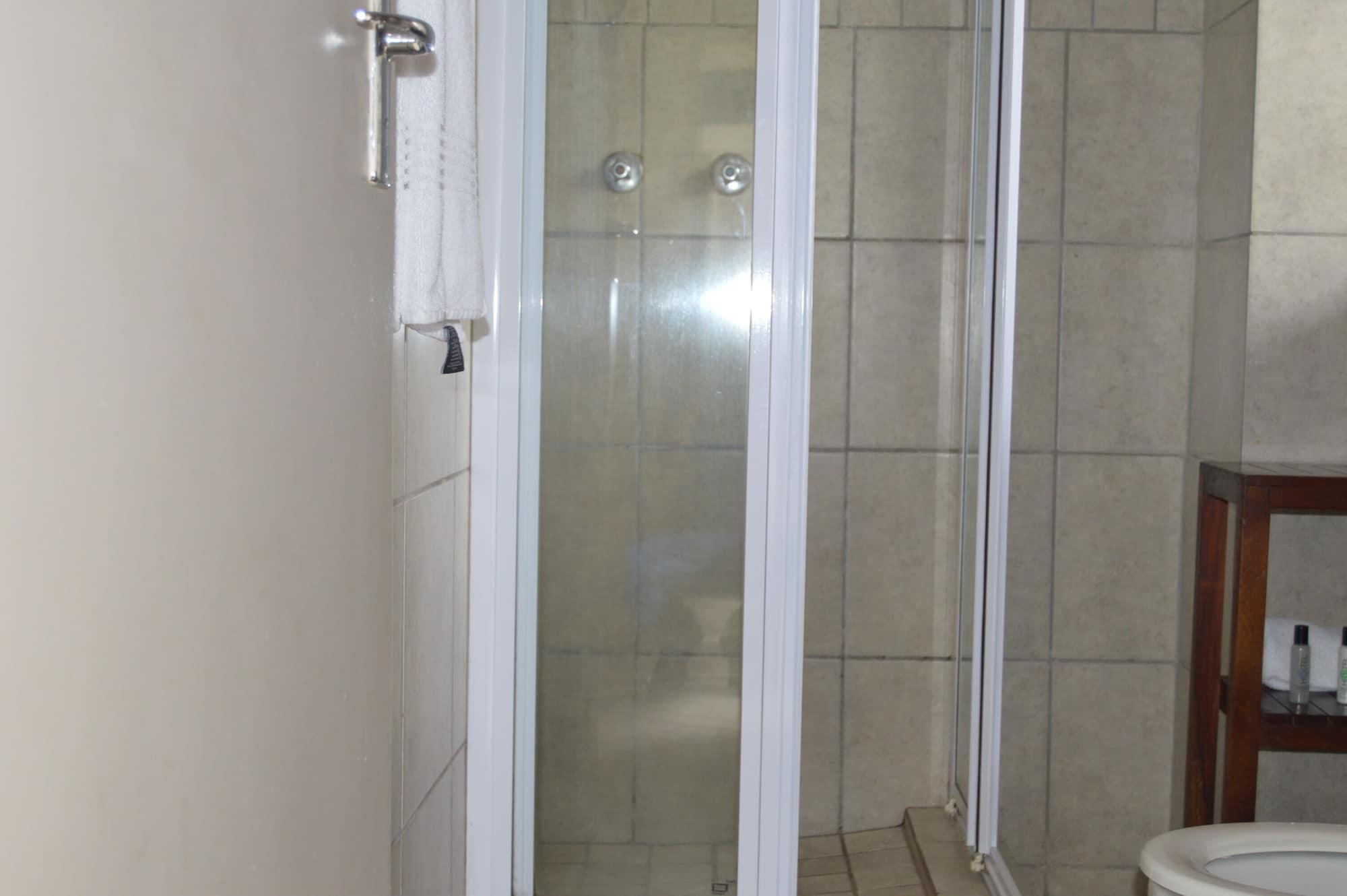 Hotel @ Цанін Екстер'єр фото